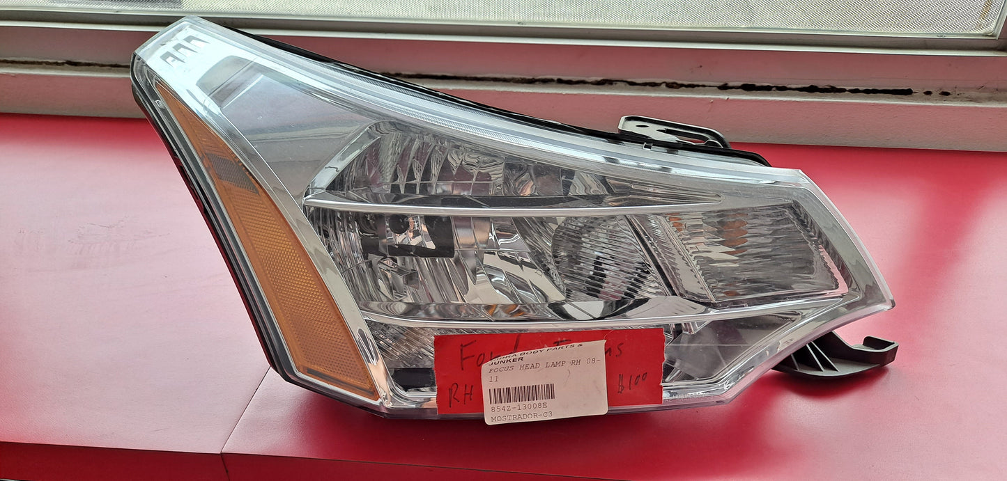 HEAD LAMP RH FORD FOCUS (DERECHA) 2008-2011