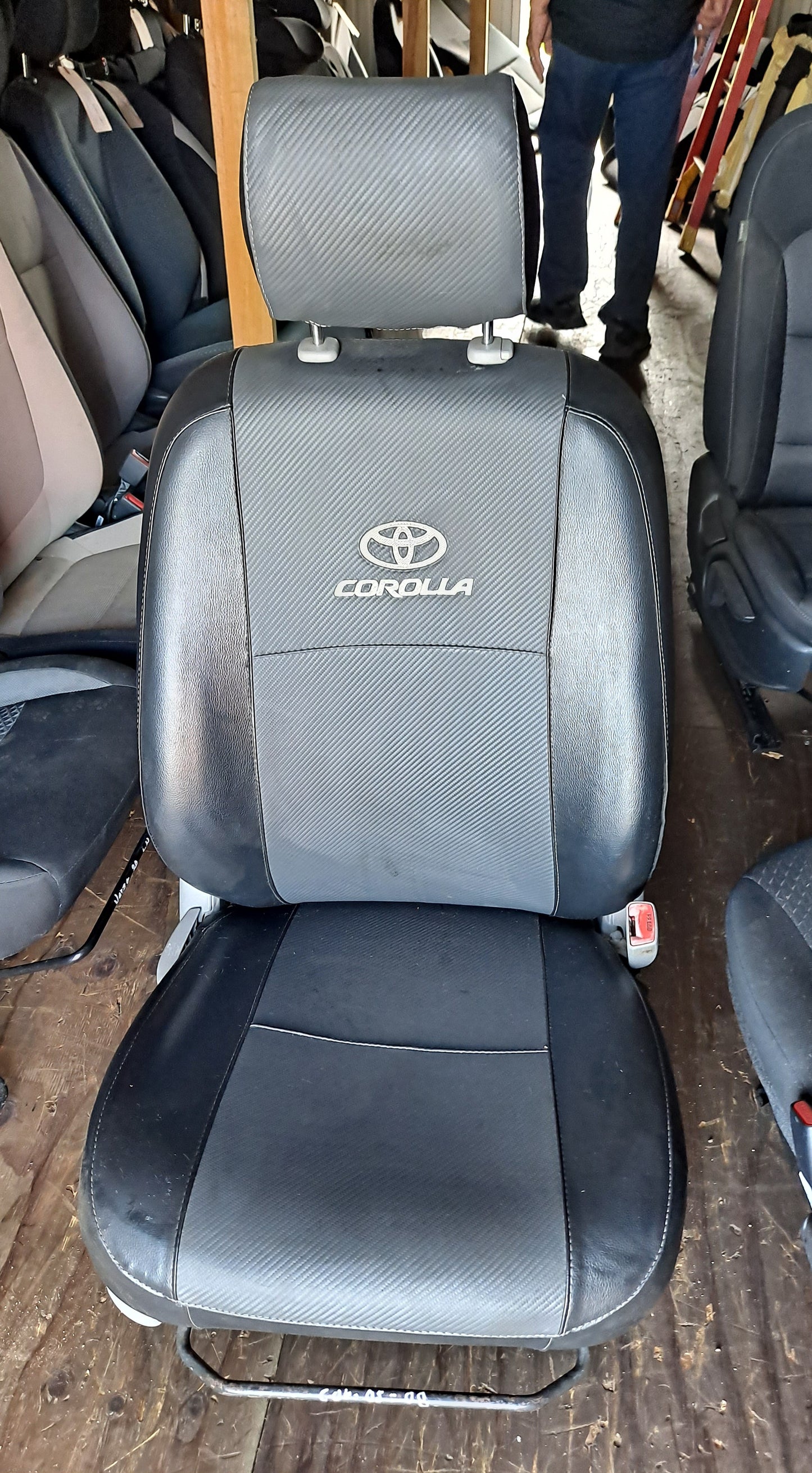 BUTACAS CHOFER Y PASAJERO COROLLA 2003-2008