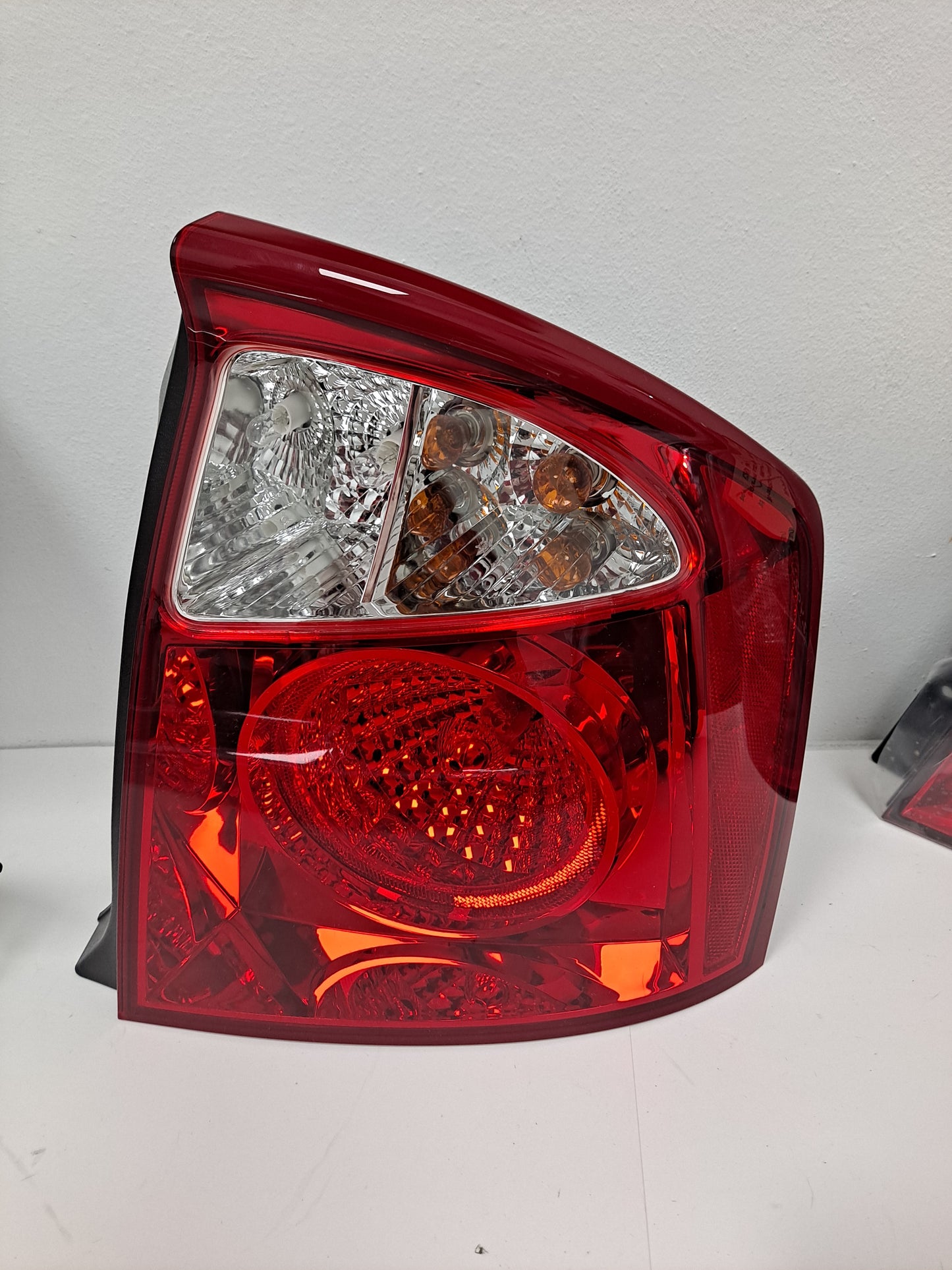 SPECTRA STOP LAMP RH 2004-2006