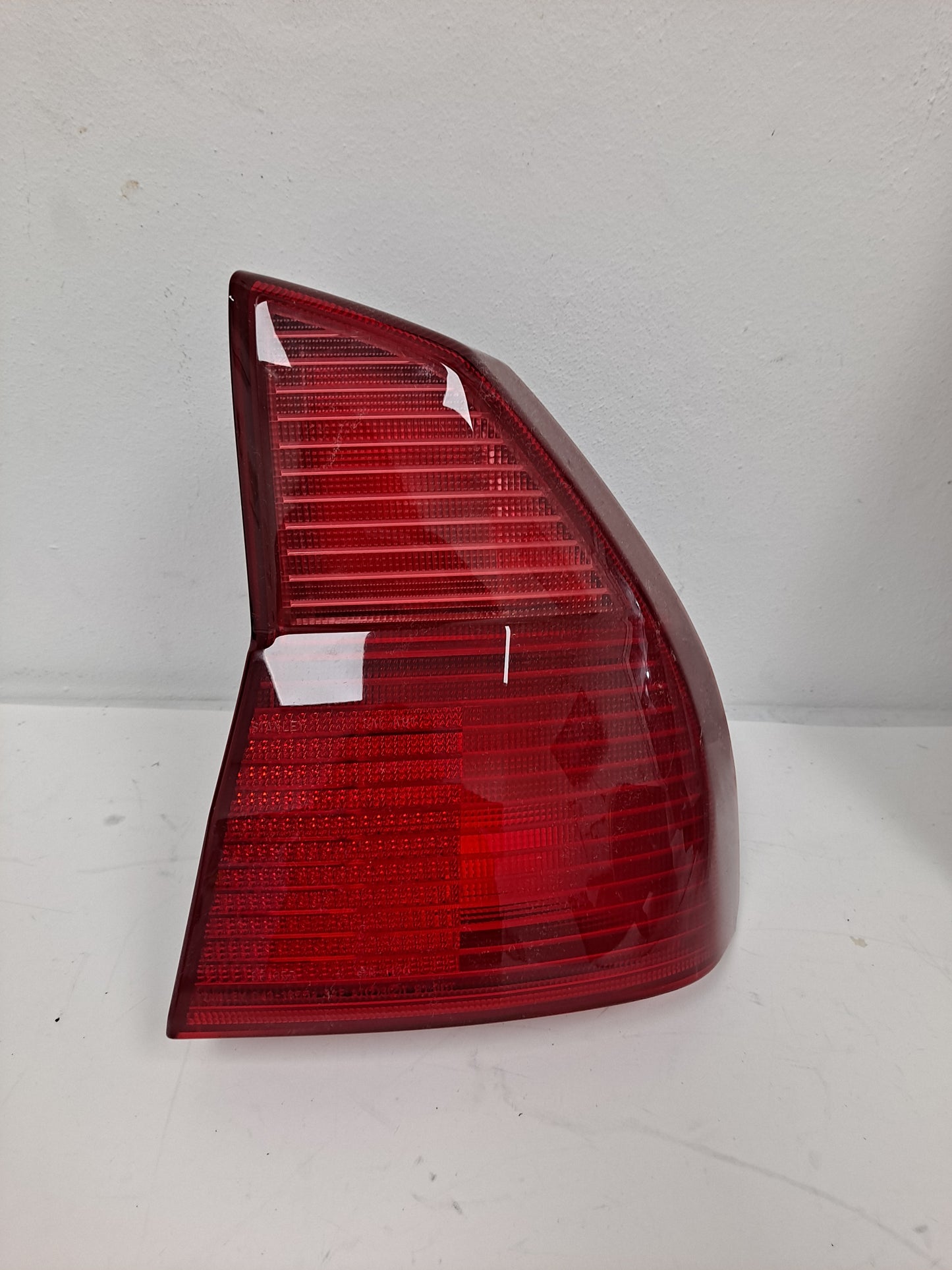 STOP LAMP RH DIAMANTE 1997-2001
