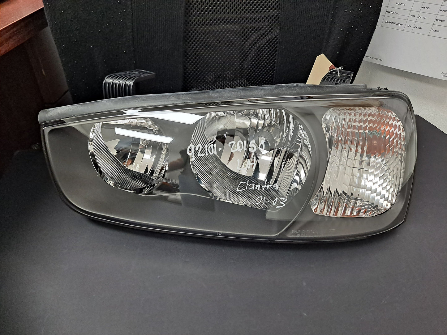 FOCO DELANTERO IZQUIERDO ELANTRA 2001-2003