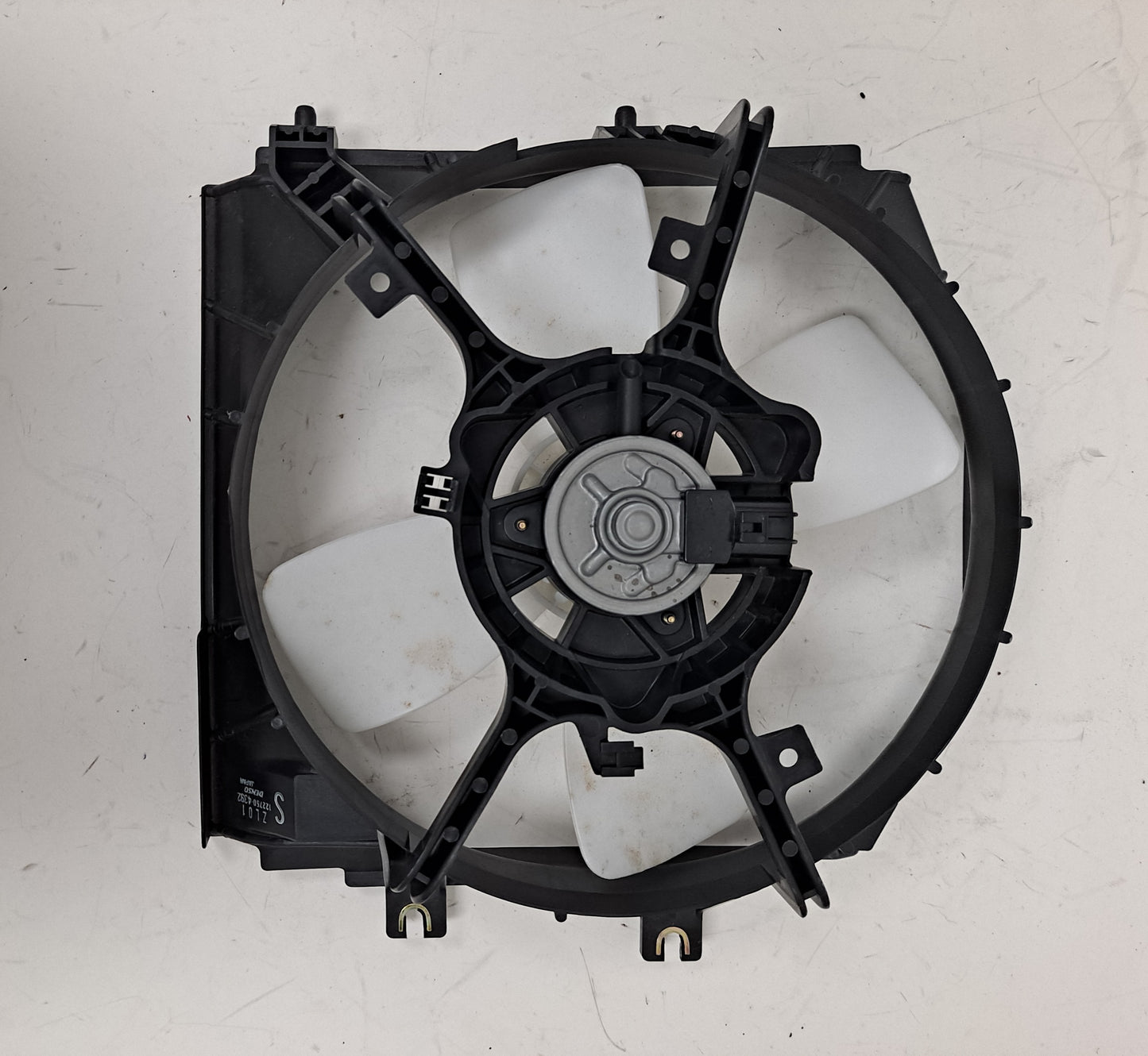 COOLING FAN ASSEMBLY MAZDA PROTEGE 2001-2003