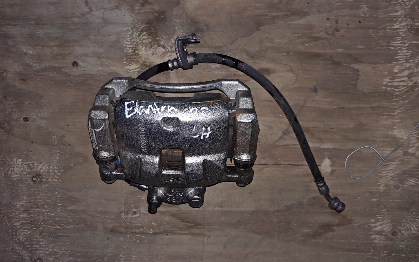 CALIPER LH y RH ELANTRA 2022-2025