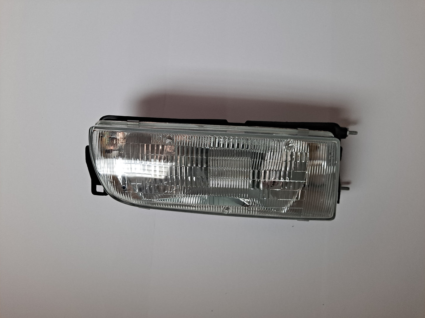 FOCO DERECHO DELANTERO MIRAGE 1993-1996