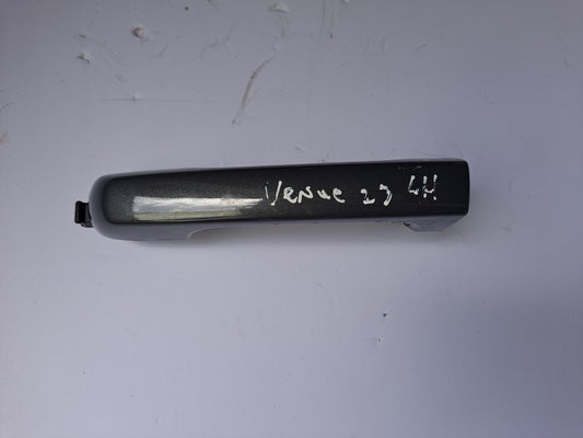 HANDLE EXTERNO DELANTERO PUERTA CHOFER VENUE 2021-2025 (CHARCOAL)