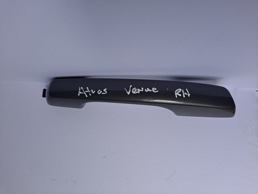 HANDLE EXTERNO TRASERO PUERTA DEL PASAJERO VENUE 2021-2025