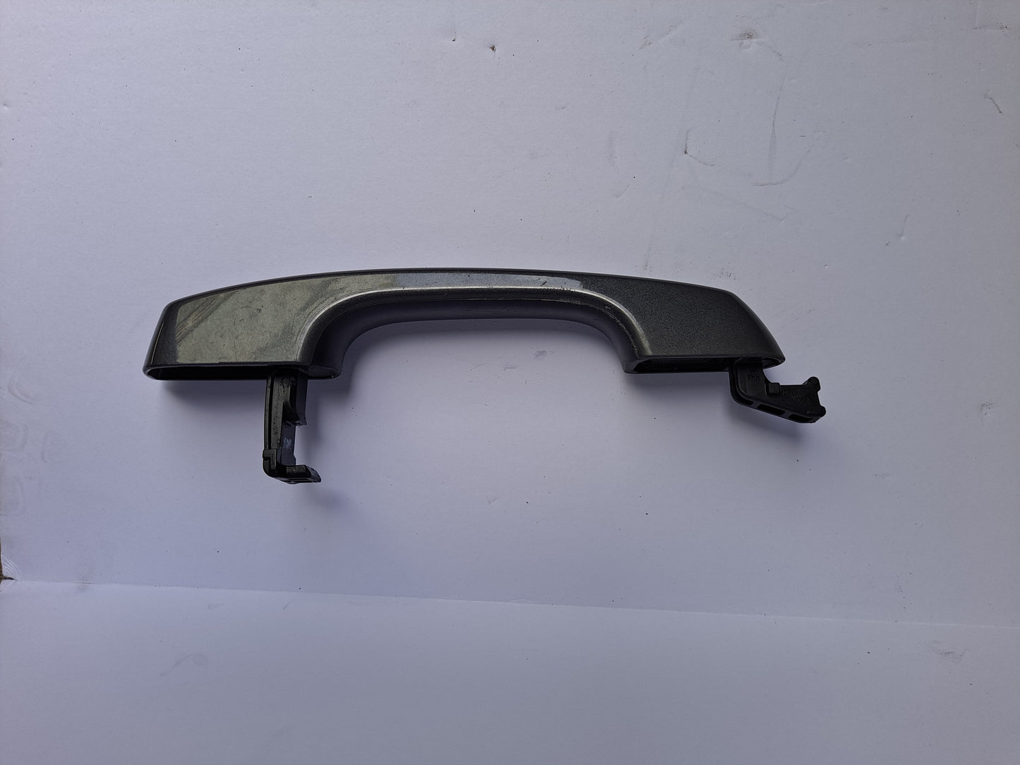 HANDLE EXTERNO TRASERO PUERTA DEL PASAJERO VENUE 2021-2025