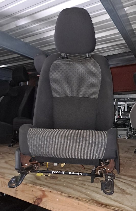 BUTACA PASAJERO Y CHOFER YARIS 2015