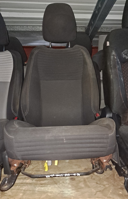 BUTACA PASAJERO YARIS 2014