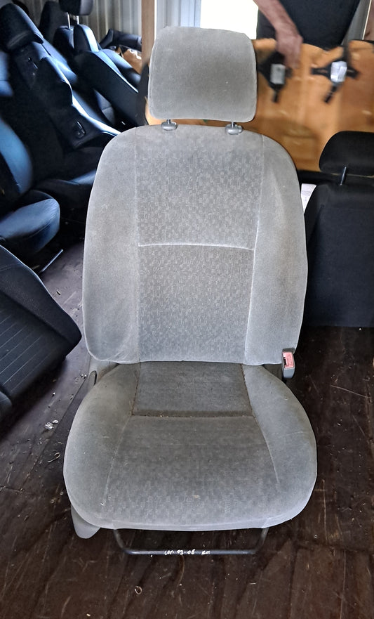 BUTACA PASAJERO COROLLA 2003-2008 (GRIS)