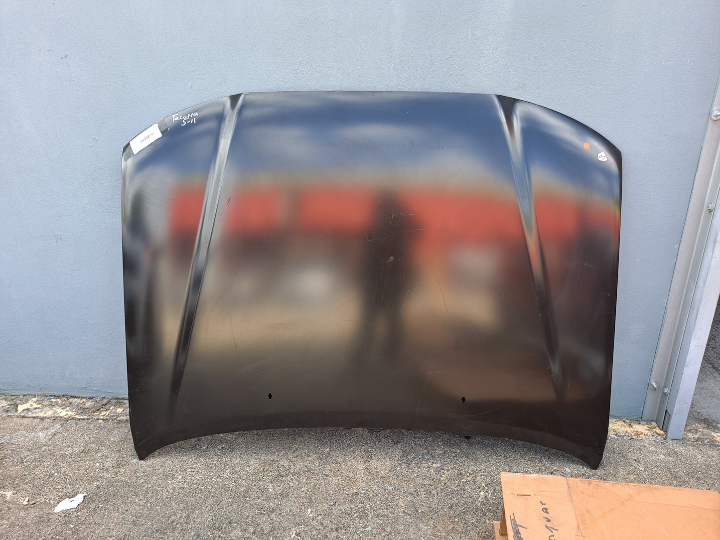 BONETE SIN SCOOP TACOMA 2005-2015 (ORIGINAL TOYOTA)