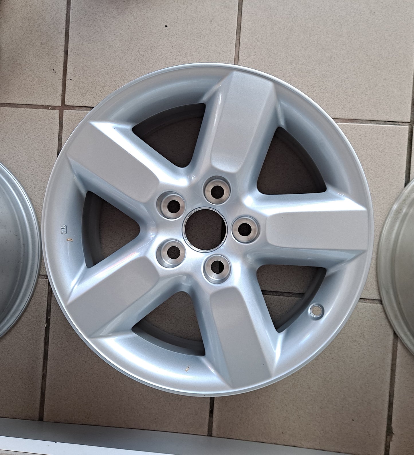 ARO TOYOTA RAV4 2000-2005 (NUEVO-ORIGINAL)