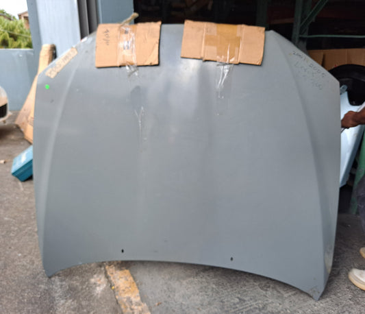 BONETE LEXUS IS300 2001-2005
