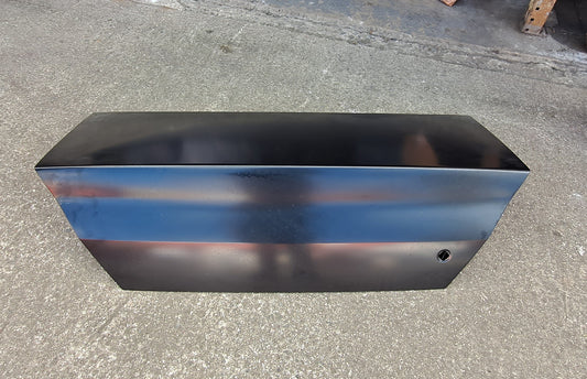 TAPA BAUL LANCER 2002-2003