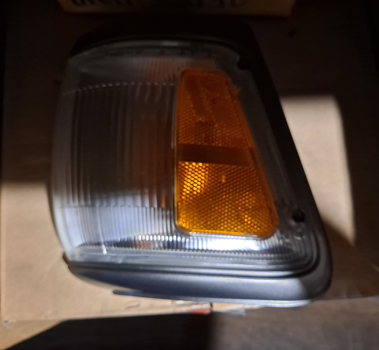 SIDE MARKER LADO PASAJERO TOYOTA PICKUP & 4RUNNER 1991-1994