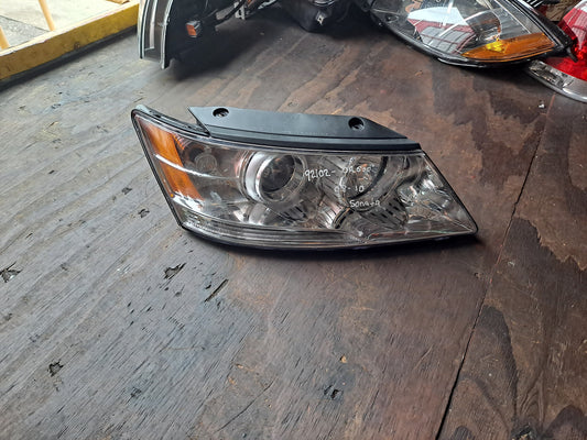 FOCO DELANTERO DERECHO (PASAJERO) SONATA 2008-2010