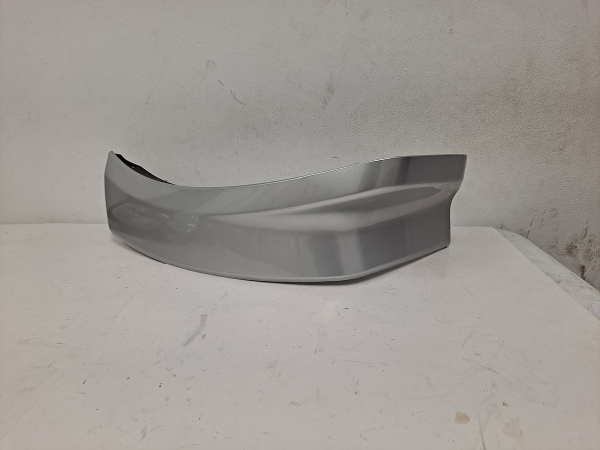 MUD GUARD DERECHA TRASERA MONTERO 2001-2002